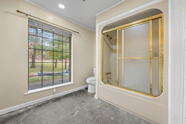 1207 Glade Street, Lufkin, TX 75901