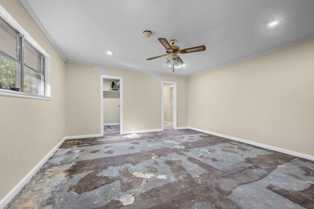 1207 Glade Street, Lufkin, TX 75901