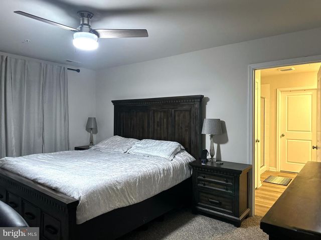 490 MOSSY GROVE LN, La Plata, MD 20646