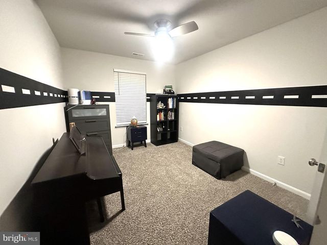 490 MOSSY GROVE LN, La Plata, MD 20646