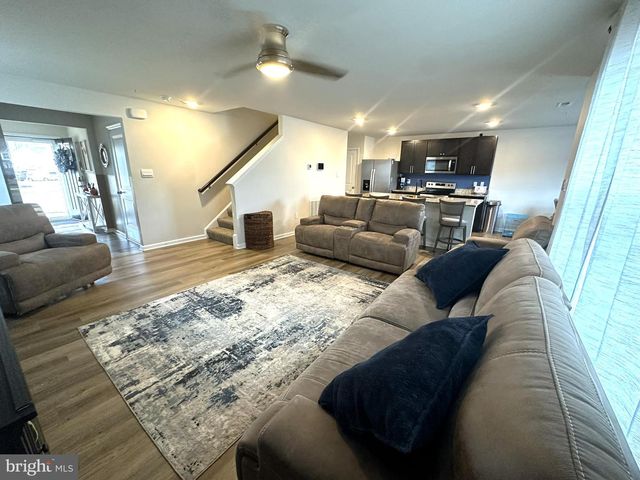 490 MOSSY GROVE LN, La Plata, MD 20646