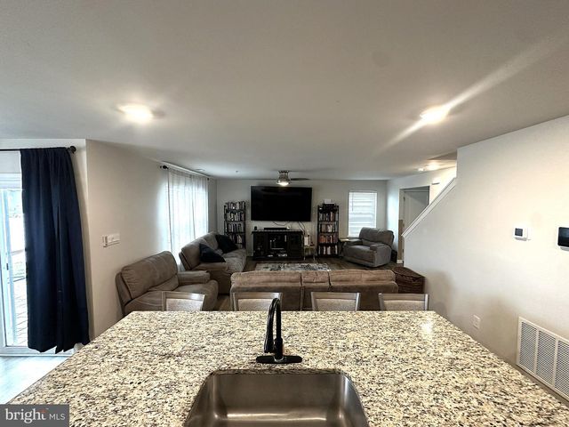 490 MOSSY GROVE LN, La Plata, MD 20646