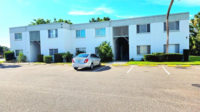 851 N KEENE ROAD Y7, Clearwater, FL 33755