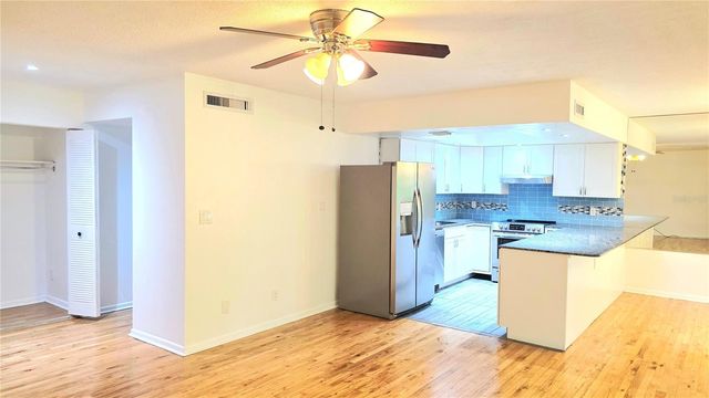 851 N KEENE ROAD Y7, Clearwater, FL 33755