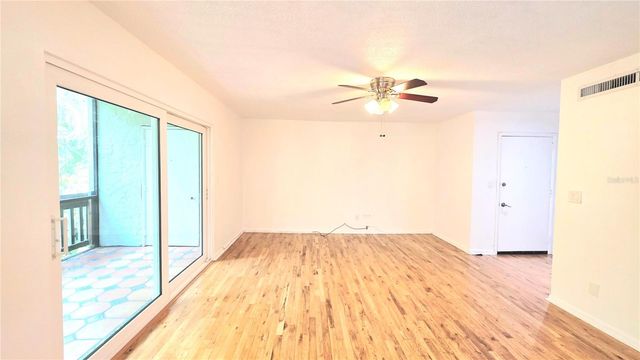 851 N KEENE ROAD Y7, Clearwater, FL 33755