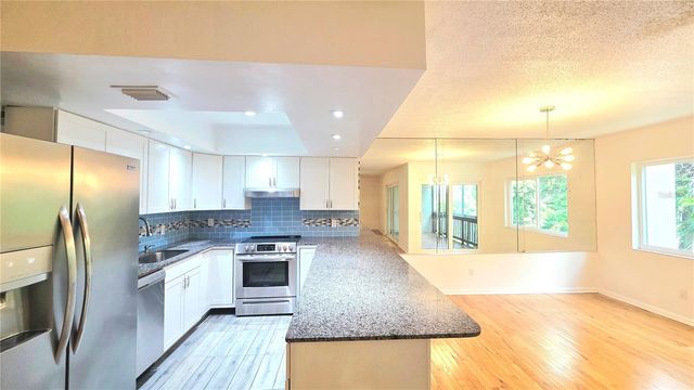 851 N KEENE ROAD Y7, Clearwater, FL 33755