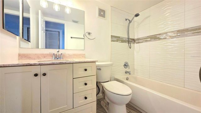 851 N KEENE ROAD Y7, Clearwater, FL 33755