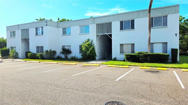 851 N KEENE ROAD Y7, Clearwater, FL 33755