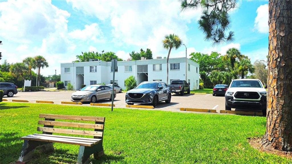 851 N KEENE ROAD Y7, Clearwater, FL 33755