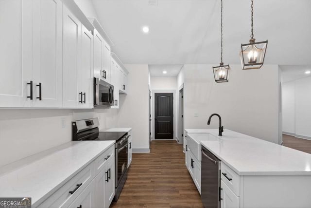 457 Relay Road, Silver Creek, GA 30173