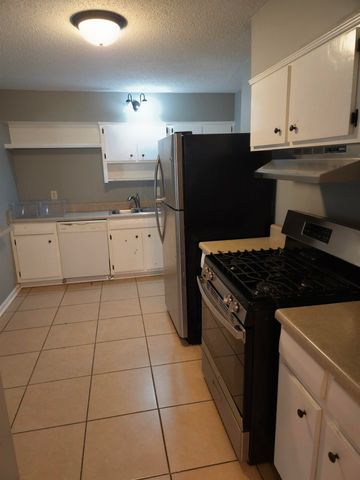 4580 LAWRENCE AVE, Memphis, TN 38122