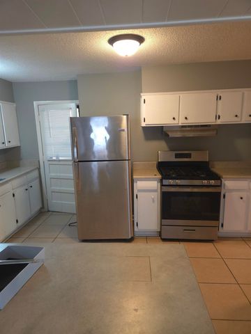 4580 LAWRENCE AVE, Memphis, TN 38122