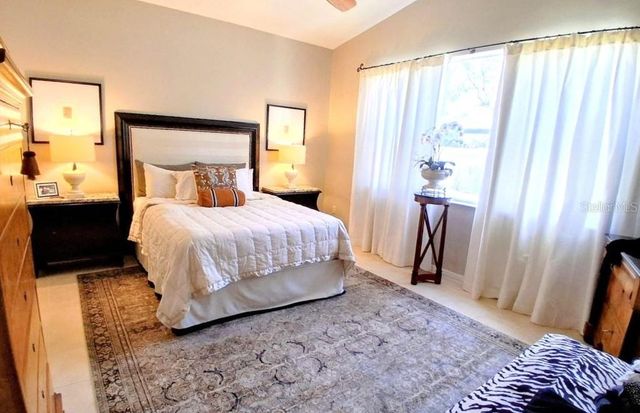 6642 41ST STREET CIRCLE E, Sarasota, FL 34243
