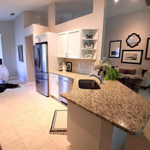 6642 41ST STREET CIRCLE E, Sarasota, FL 34243