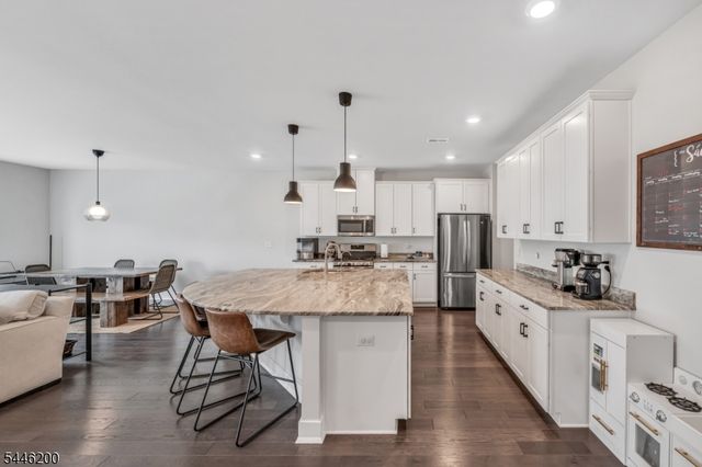 62 Gerhard Pl, Morris Twp., NJ 07960