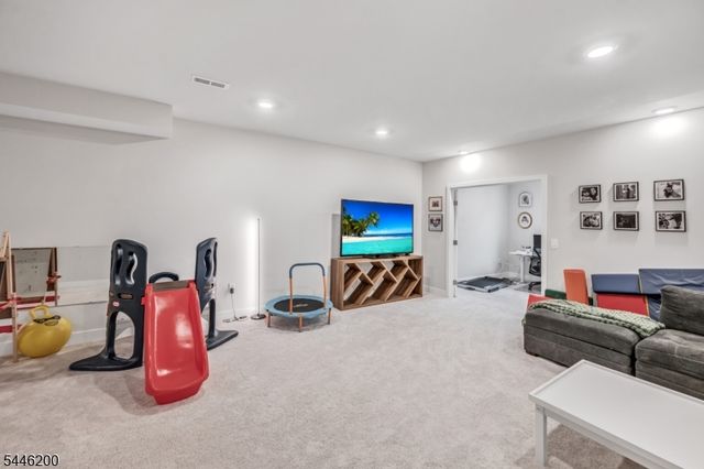 62 Gerhard Pl, Morris Twp., NJ 07960