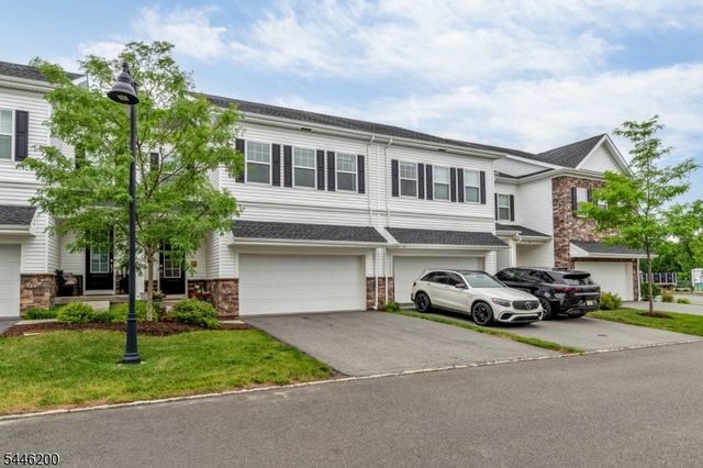 62 Gerhard Pl, Morris Twp., NJ 07960