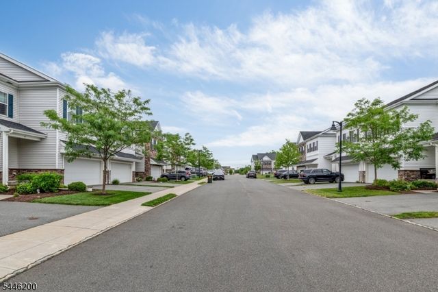 62 Gerhard Pl, Morris Twp., NJ 07960