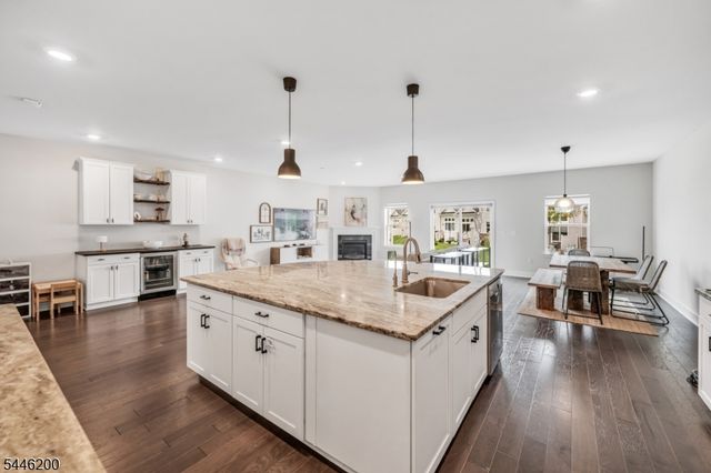 62 Gerhard Pl, Morris Twp., NJ 07960