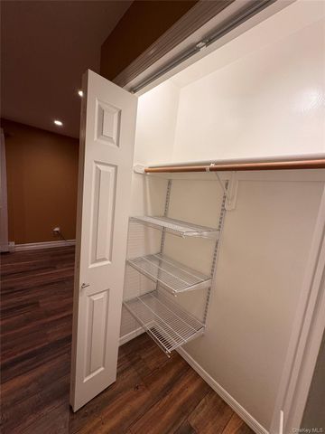 33 Bass Court, Manorville, NY 11949