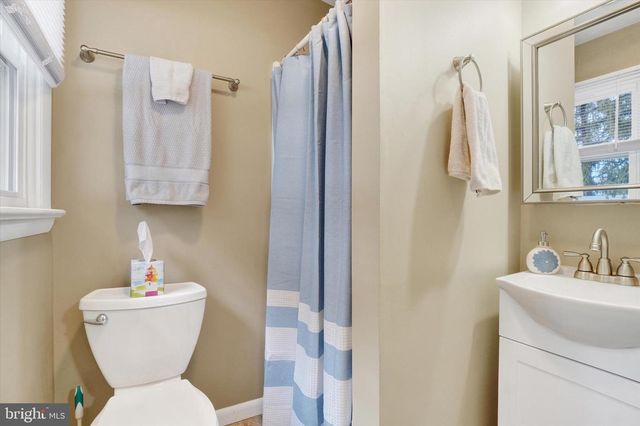 4807 DELBROOK RD, Mechanicsburg, PA 17050