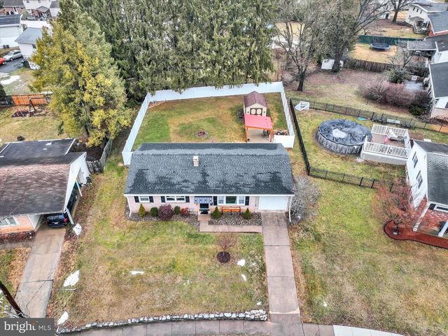 4807 DELBROOK RD, Mechanicsburg, PA 17050