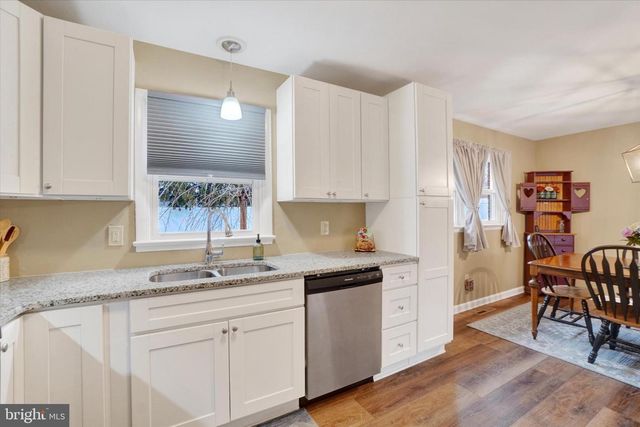 4807 DELBROOK RD, Mechanicsburg, PA 17050