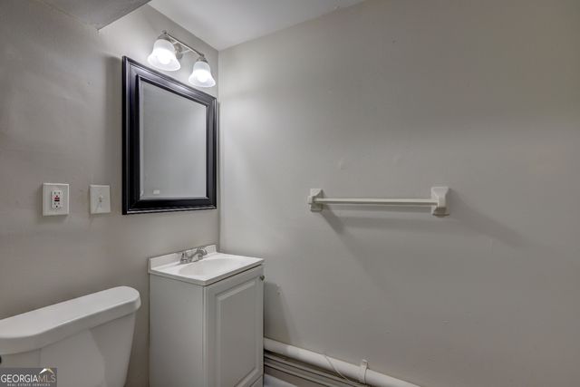 70 Jonathan Road, Riverdale, GA 30274