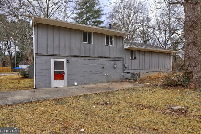 70 Jonathan Road, Riverdale, GA 30274