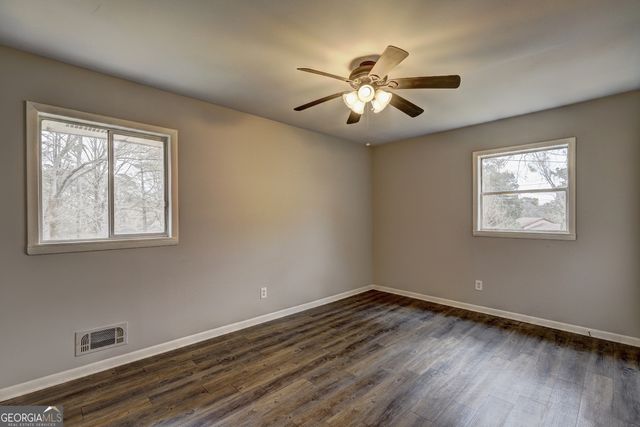 70 Jonathan Road, Riverdale, GA 30274