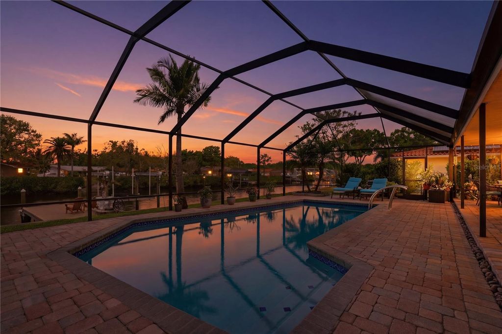 Image 52 of property listing at 2138 EGRET DRIVE, Clearwater, FL 33764