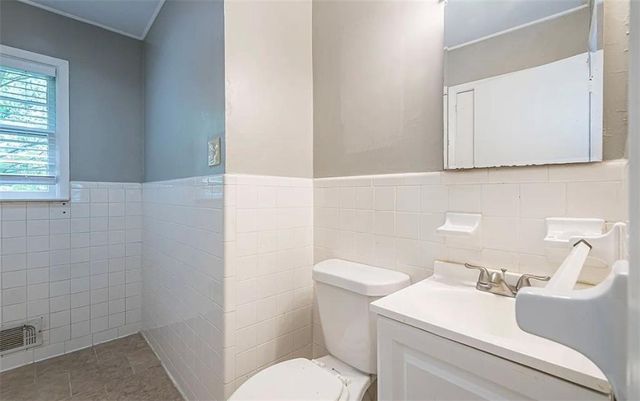 960 Old Canton Road, Marietta, GA 30068