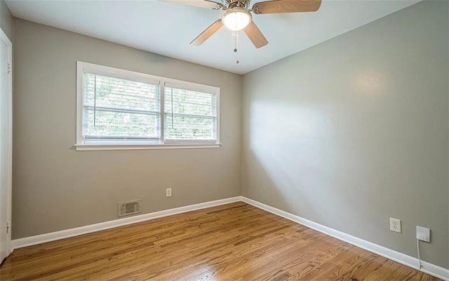 960 Old Canton Road, Marietta, GA 30068