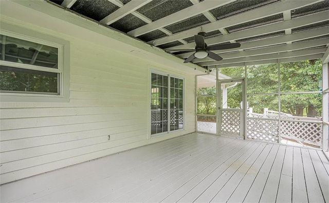 960 Old Canton Road, Marietta, GA 30068