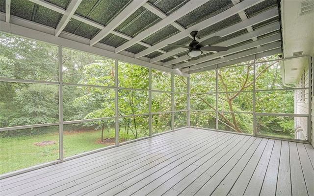 960 Old Canton Road, Marietta, GA 30068