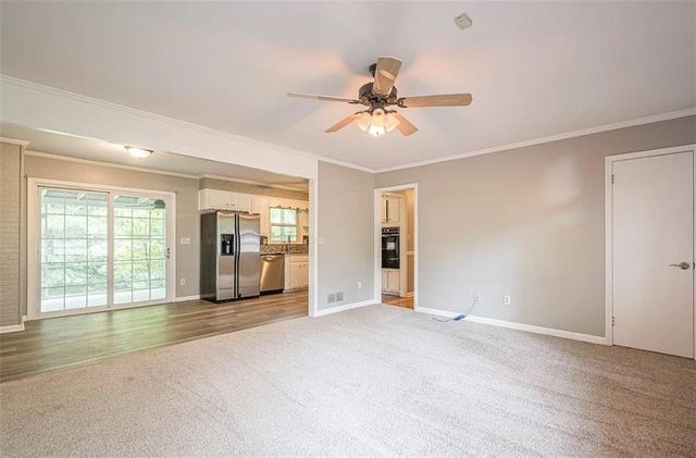 960 Old Canton Road, Marietta, GA 30068