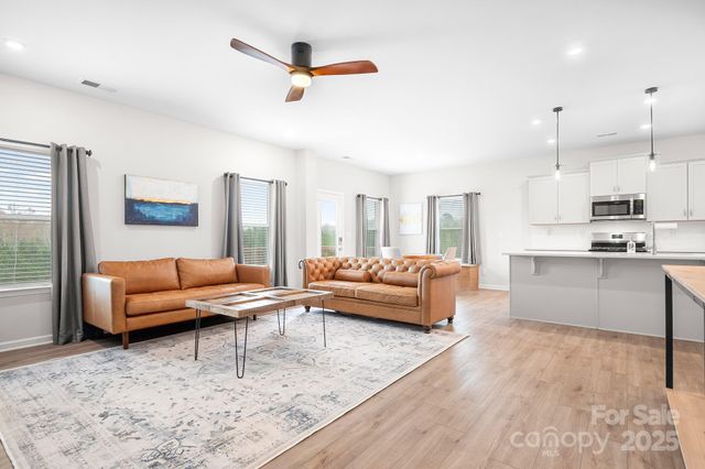 12928 Aberdeen Park Drive, Huntersville, NC 28078