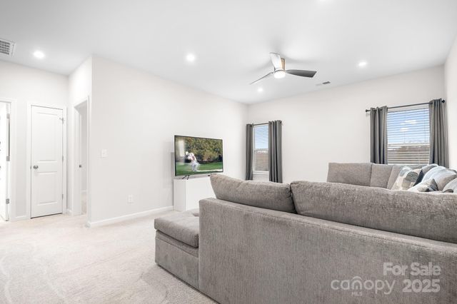 12928 Aberdeen Park Drive, Huntersville, NC 28078