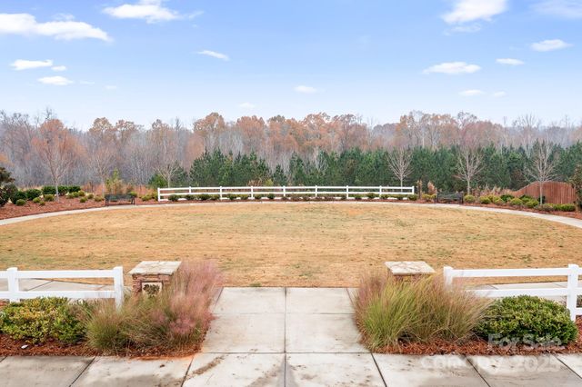 12928 Aberdeen Park Drive, Huntersville, NC 28078