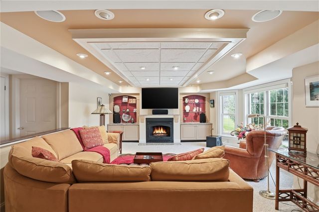 105 Fiddlers, Penfield, NY 14526