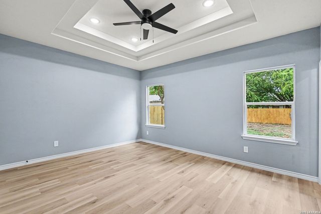 2131 Athel, San Antonio, TX 78237
