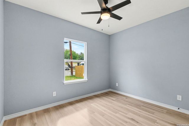 2131 Athel, San Antonio, TX 78237