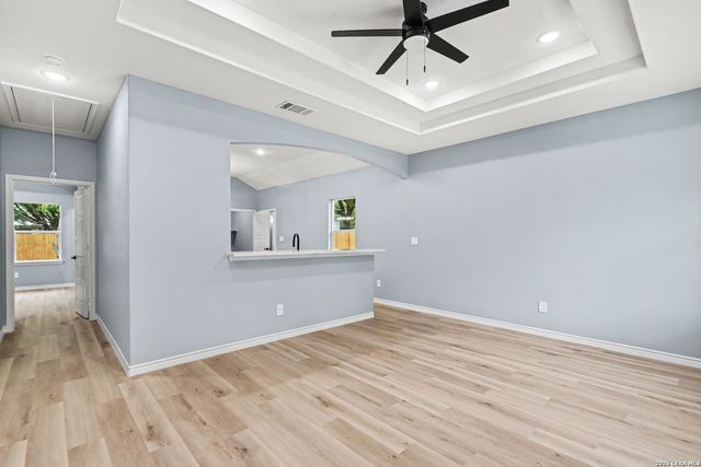 2131 Athel, San Antonio, TX 78237