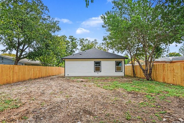 2131 Athel, San Antonio, TX 78237
