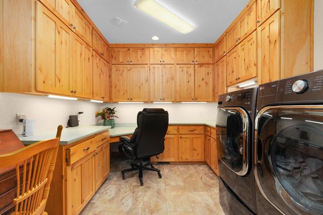 125 Fleetwood Drive, Lookout Mountain, TN 37350