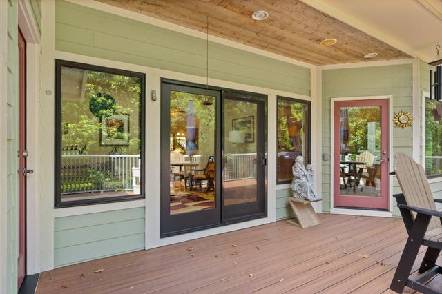 125 Fleetwood Drive, Lookout Mountain, TN 37350