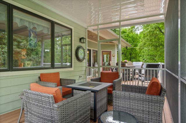 125 Fleetwood Drive, Lookout Mountain, TN 37350