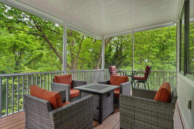 125 Fleetwood Drive, Lookout Mountain, TN 37350