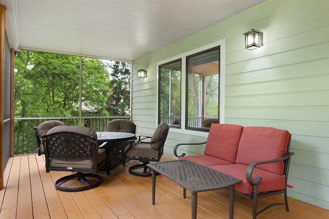 125 Fleetwood Drive, Lookout Mountain, TN 37350