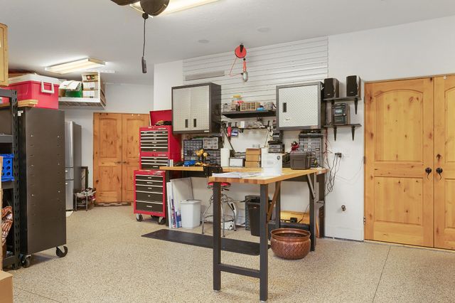 125 Fleetwood Drive, Lookout Mountain, TN 37350